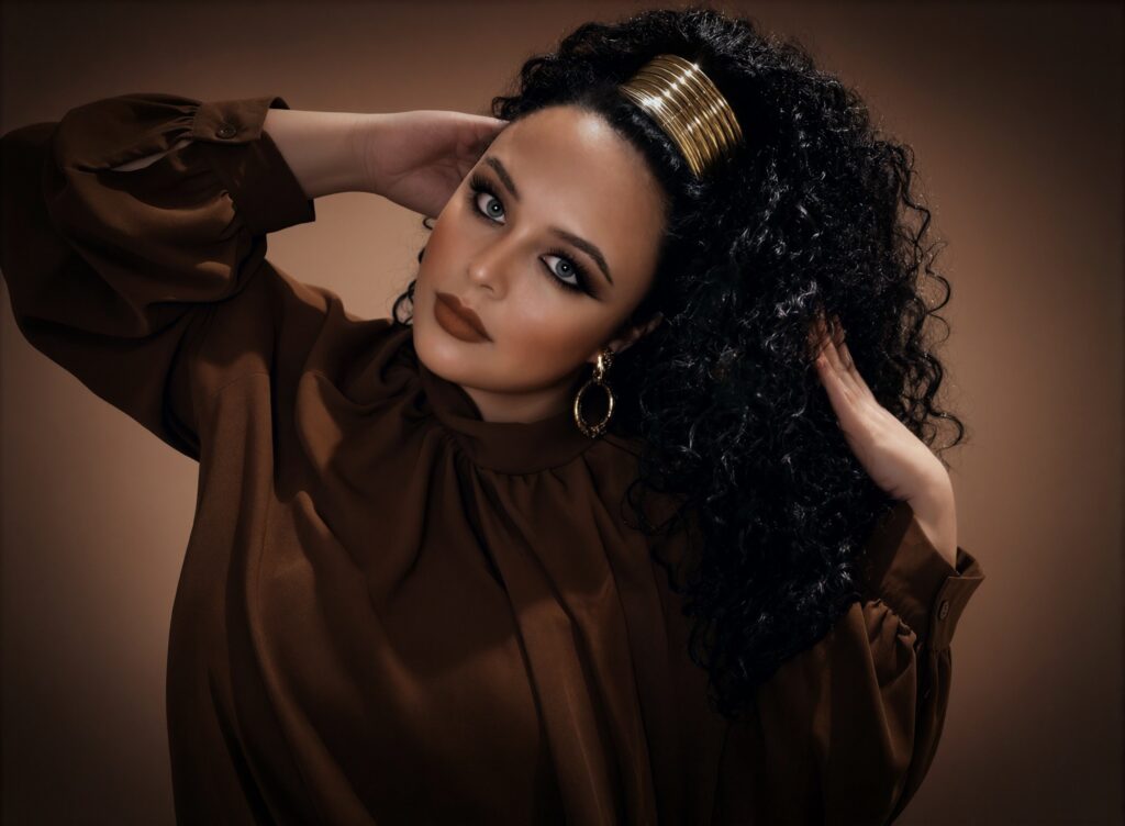 TaniA Kyllikki and Rynellton Unveil Soulful Techno-House Hybrid “HUMAN”
